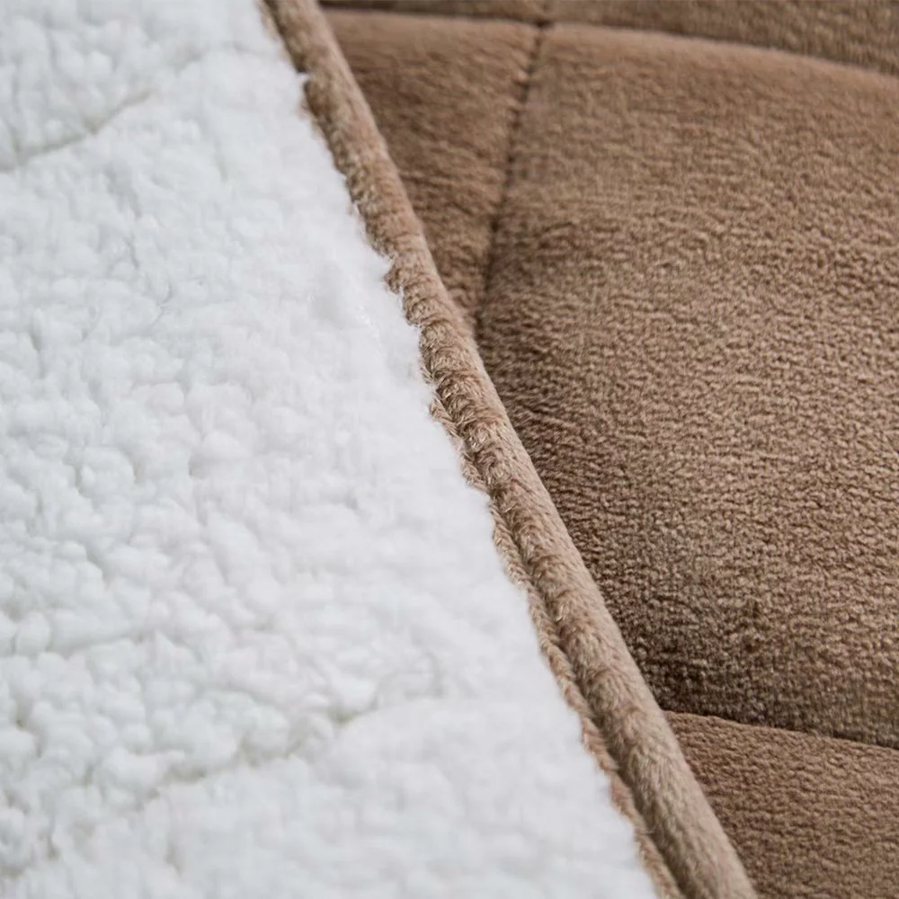 6.8Kg Sherpa Fleece Weighted Blanket - Beige - Image 4