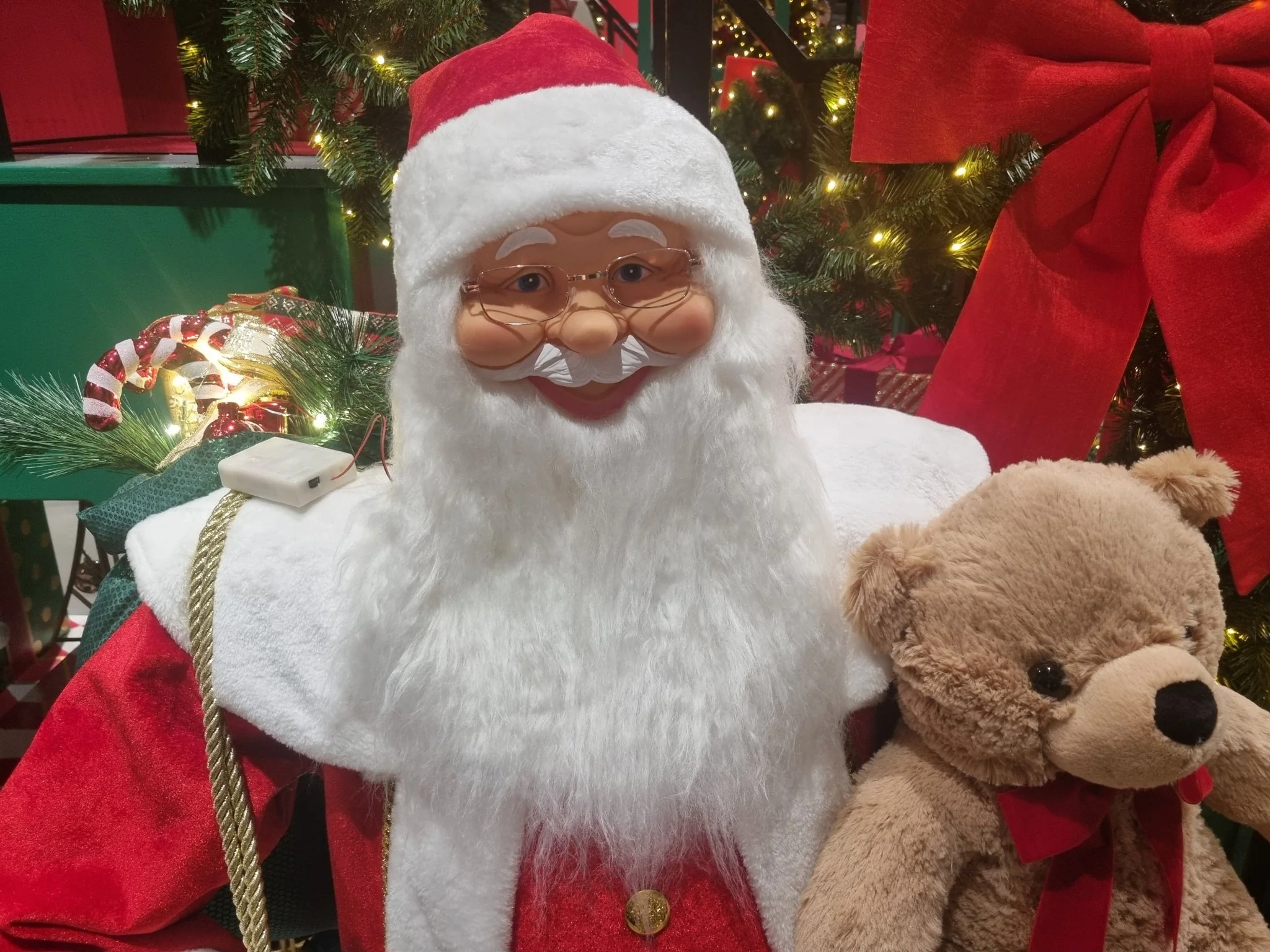 6ft Red Santa with Music and LED 180cm - Image 4