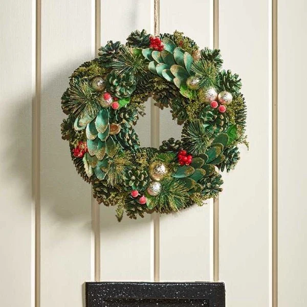 BaublePine Wreath – Festive Green Christmas Wreath (36cm)
