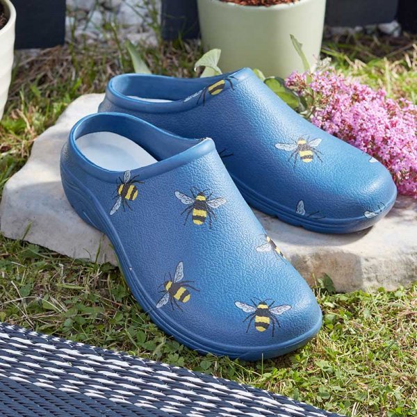 Bees Comfi Garden Clogs Size 4