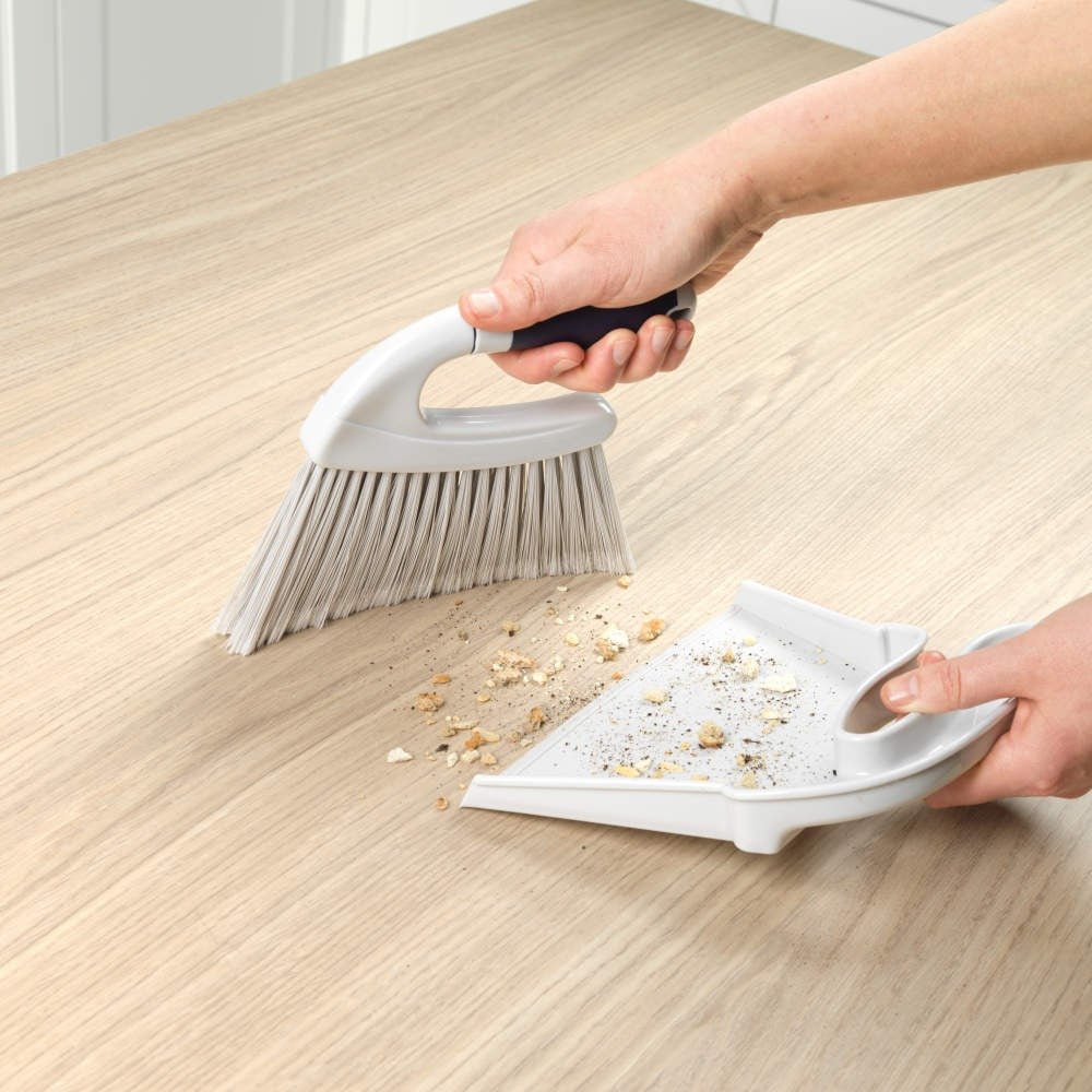 Beldray Deep Clean Dustpan and Brush Set - Image 3