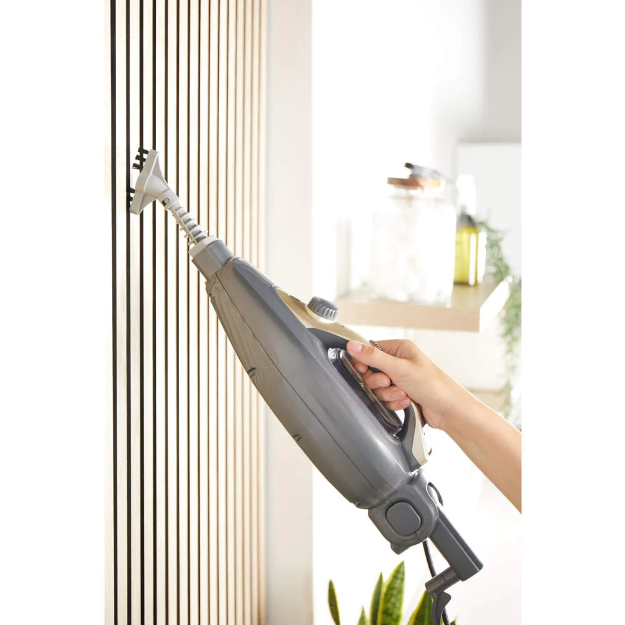 Beldray Titanium 14-in-1 Steam Cleaner - Image 6