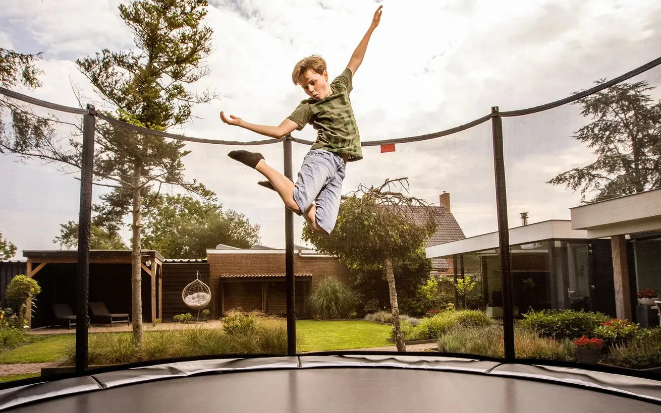 Berg Favorit Inground Trampoline 330 Green + Safety Net Comfort - Image 3