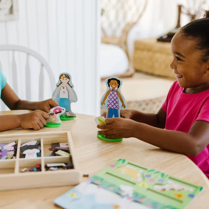 Best Friends Magnetic Dress-Up Play Set - Image 5