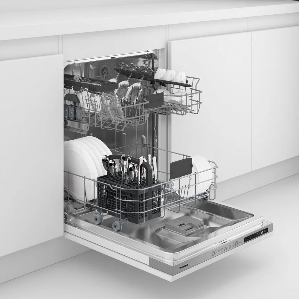 Blomberg 14 Place Integrated Dishwasher | LDV42320 - Image 3