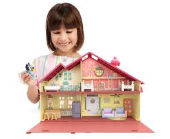 Bluey S3 Family Home Playset - Image 2