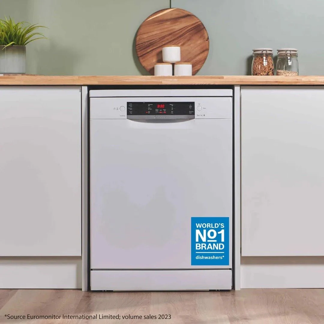 Bosch Series 2 free-standing dishwasher 60 cm White | SMS26AW08G - Image 6