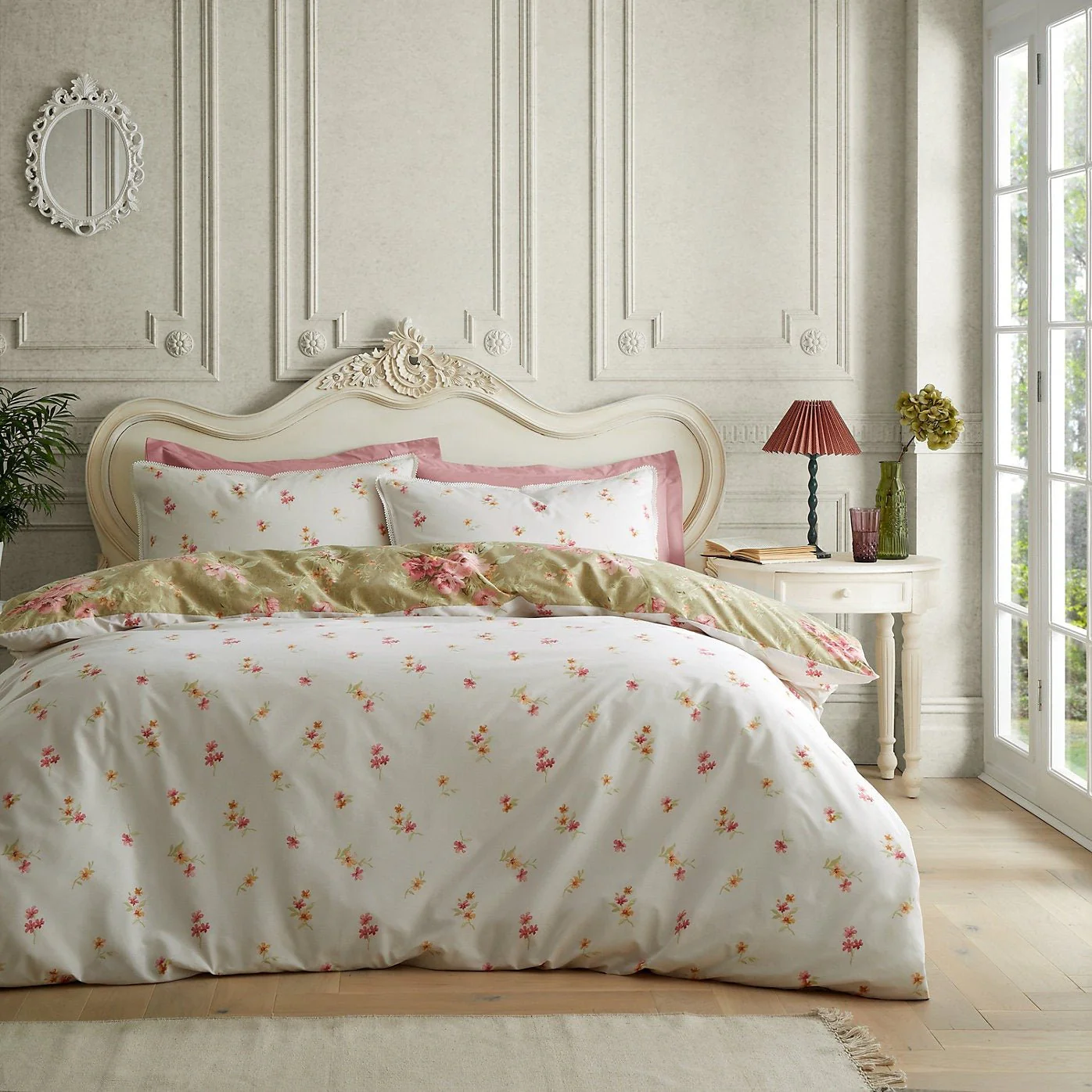 Bridgerton by Catherine Lansfield – Penelope Floral Reversible Duvet Set Single - Image 2