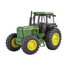 Britains 1:32 John Deere 4450