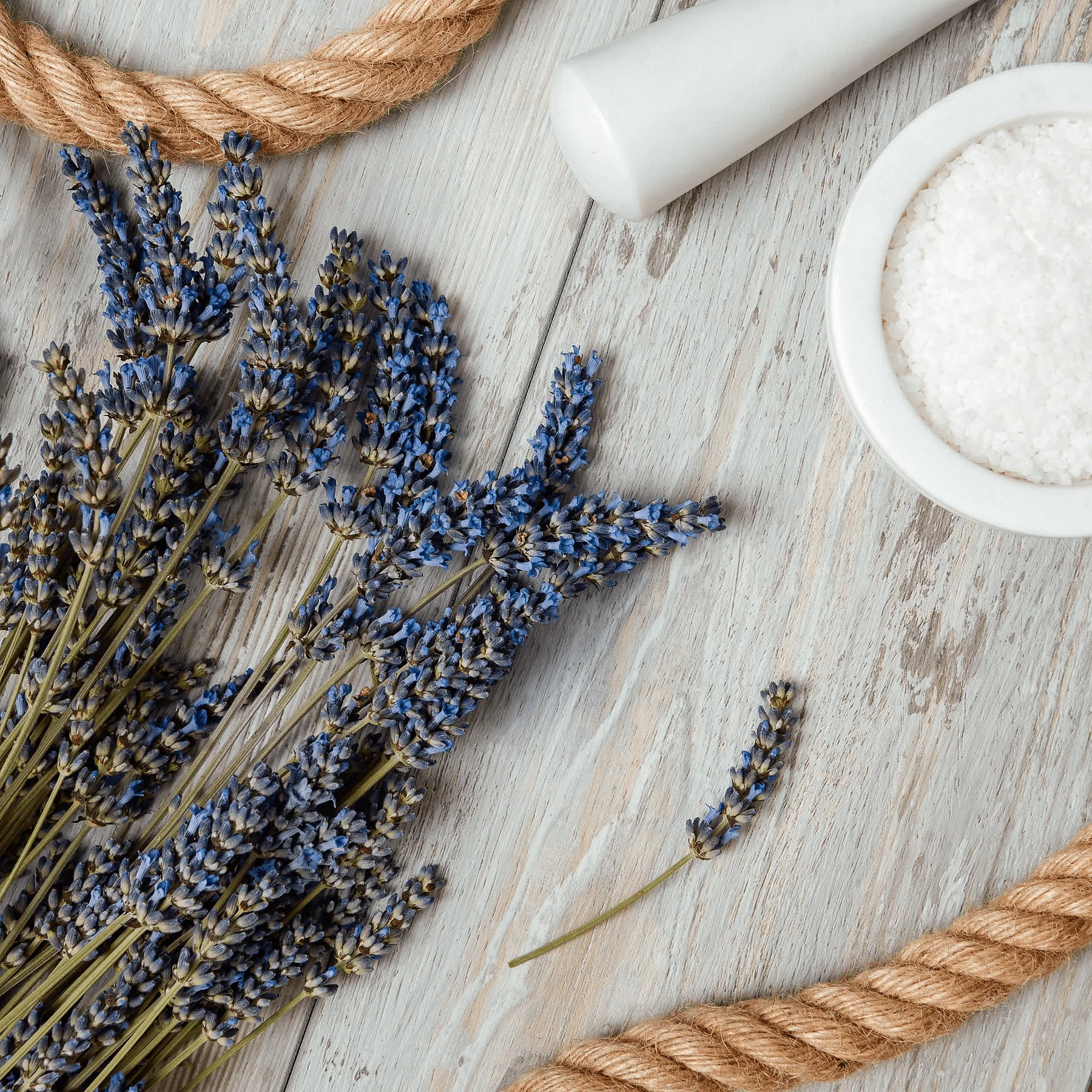 Brooke & Shoals Fragrance Diffuser - Lavender, Cyclamen & Sea Salt - Image 2
