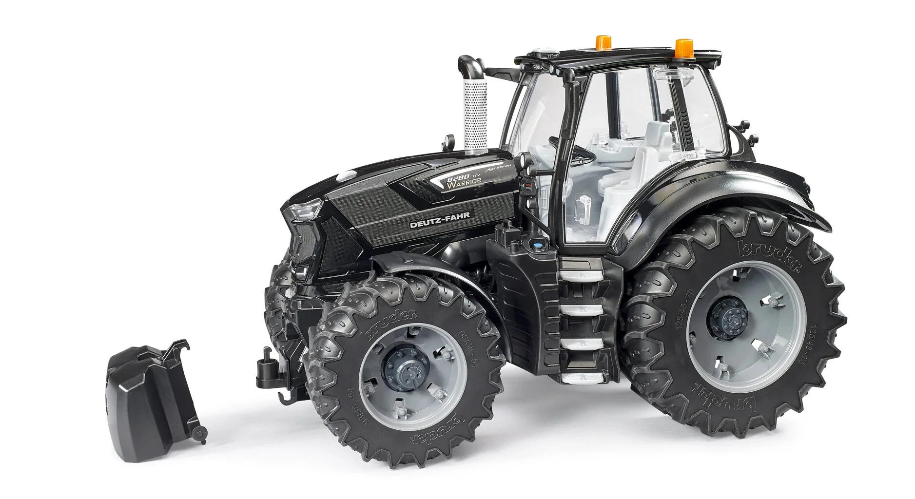 Bruder DEUTZ-FAHR 8280 TTV Warrior - Image 4