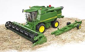 Bruder John Deere Combine Harvester T670I - Image 2