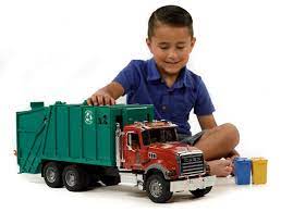 Bruder Mack Granite Garbage Truck