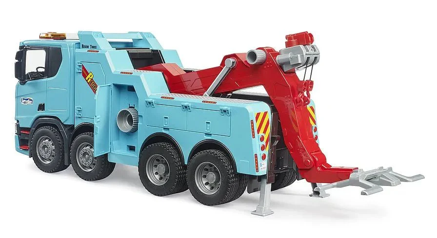 Bruder Scania Super 560R Recovery Truck with Light & Sound - Image 2