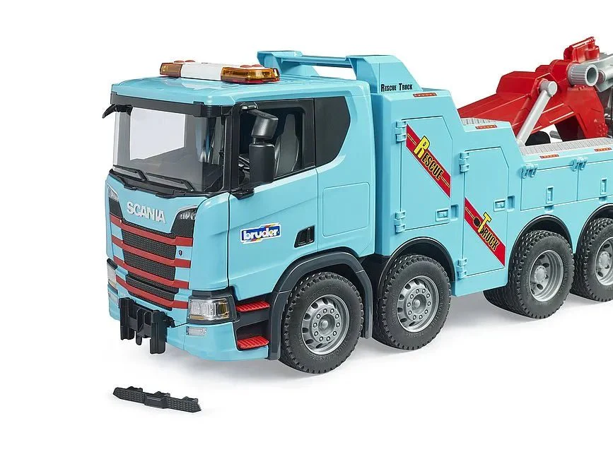 Bruder Scania Super 560R Recovery Truck with Light & Sound - Image 4