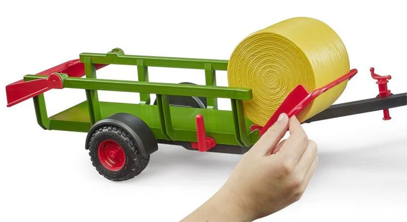 Bruder Self Loading Bale Trailer with 3 Round Bales - Image 3