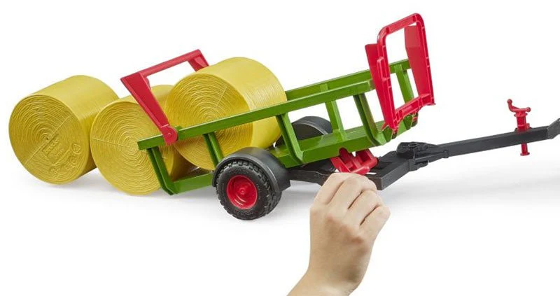 Bruder Self Loading Bale Trailer with 3 Round Bales - Image 5