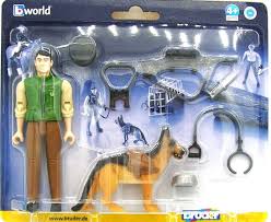 Bworld Forester with Dog & Accessories - Image 3