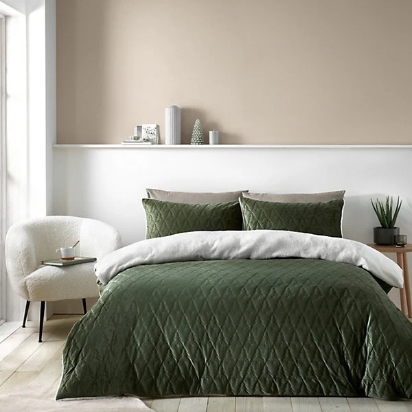Catherine Lansfield Bedding Cosy Soft Christmas Tree Green Duvet Cover Set - Double