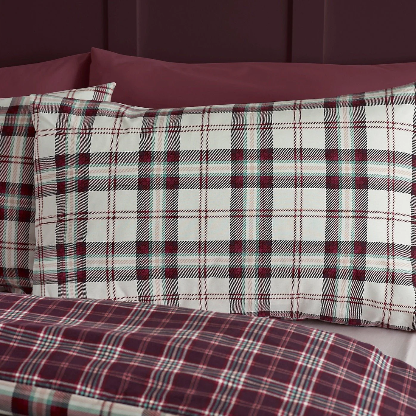 Catherine Lansfield Bedding Kelso Check Duvet Set Plum - Kingsize - Image 3