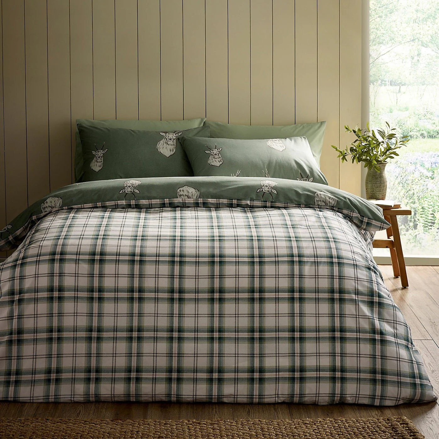 Catherine Lansfield Bedding Stag Check Duvet Set Soft Green - Kingsize - Image 2