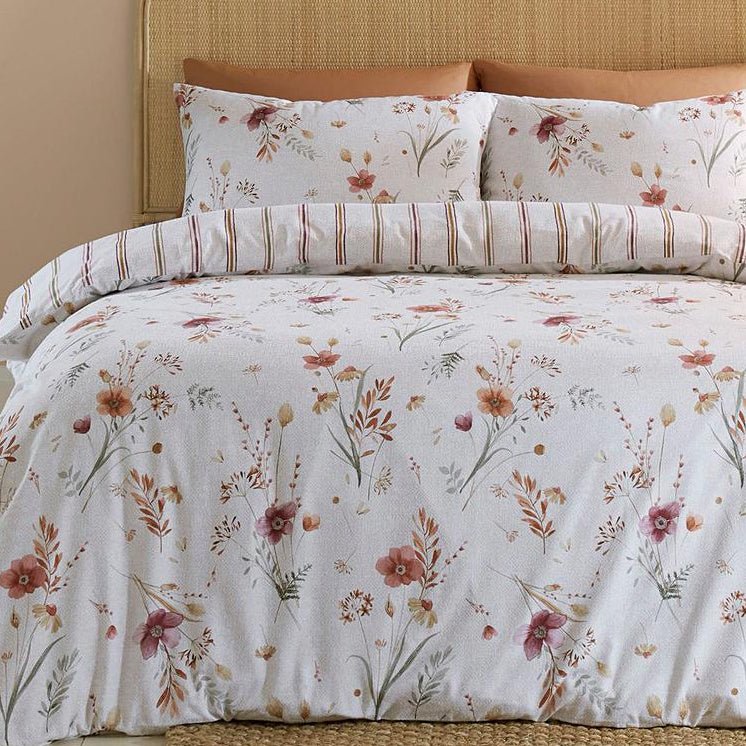 Catherine Lansfield Brushed Cotton Harvest Flowers Duvet Set - Single