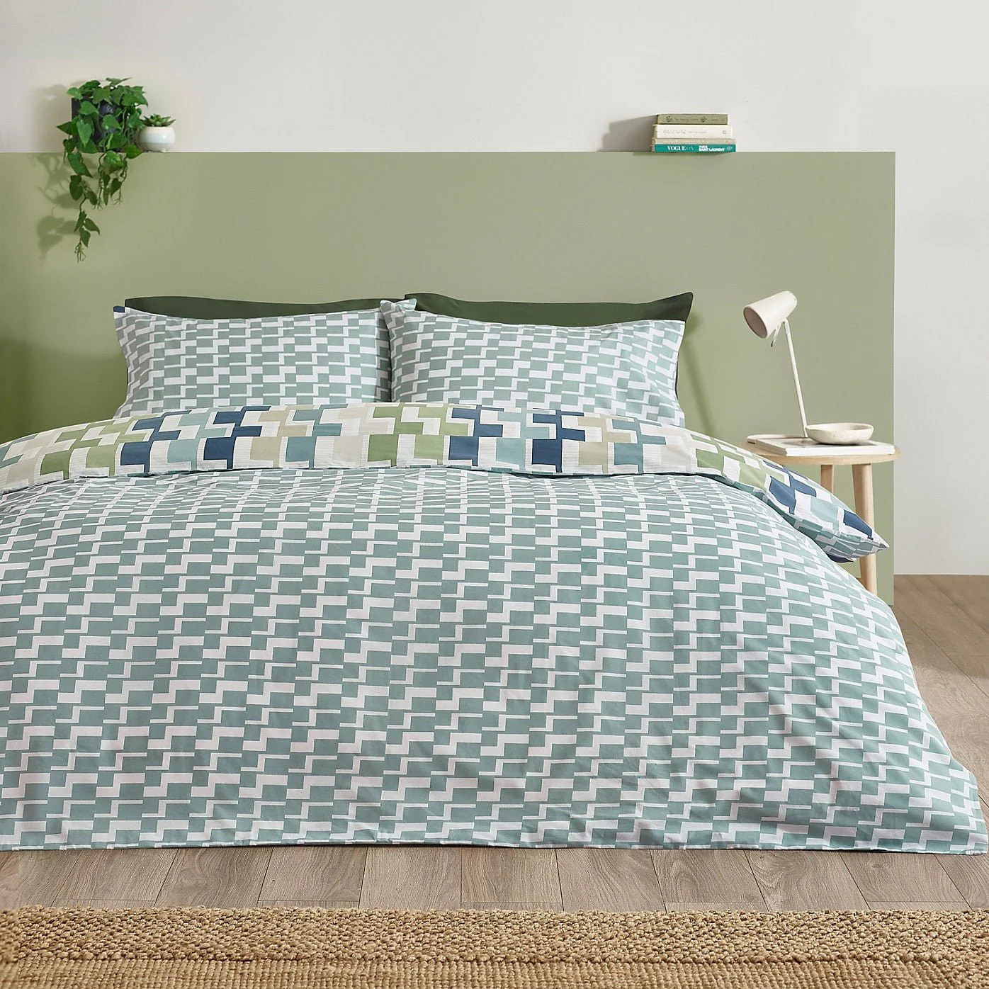 Catherine Lansfield Bryson Blue Reversible Duvet Cover Set – Single - Image 2