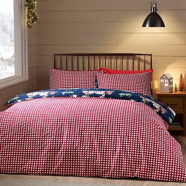 Catherine Lansfield Christmas Ski Village Reversible Duvet Cover Set – Navy Blue (Super King) - Image 2