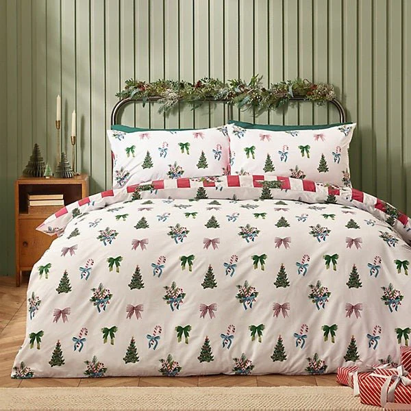 Catherine Lansfield Christmas Stripe Reversible Duvet Cover Set – Super King - Image 2
