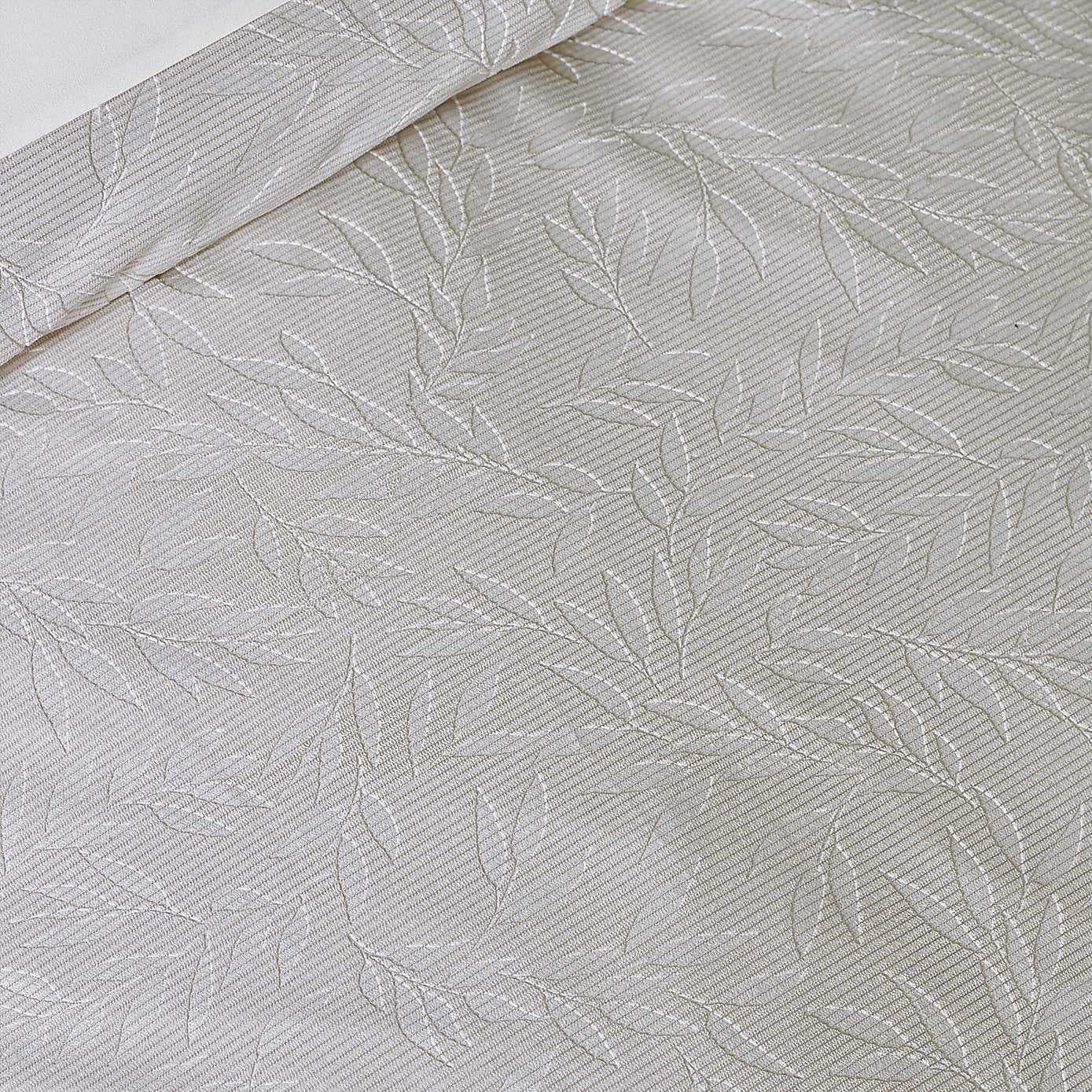 Catherine Lansfield Corded Leaves Champagne Duvet Cover Set – Super King - Image 3