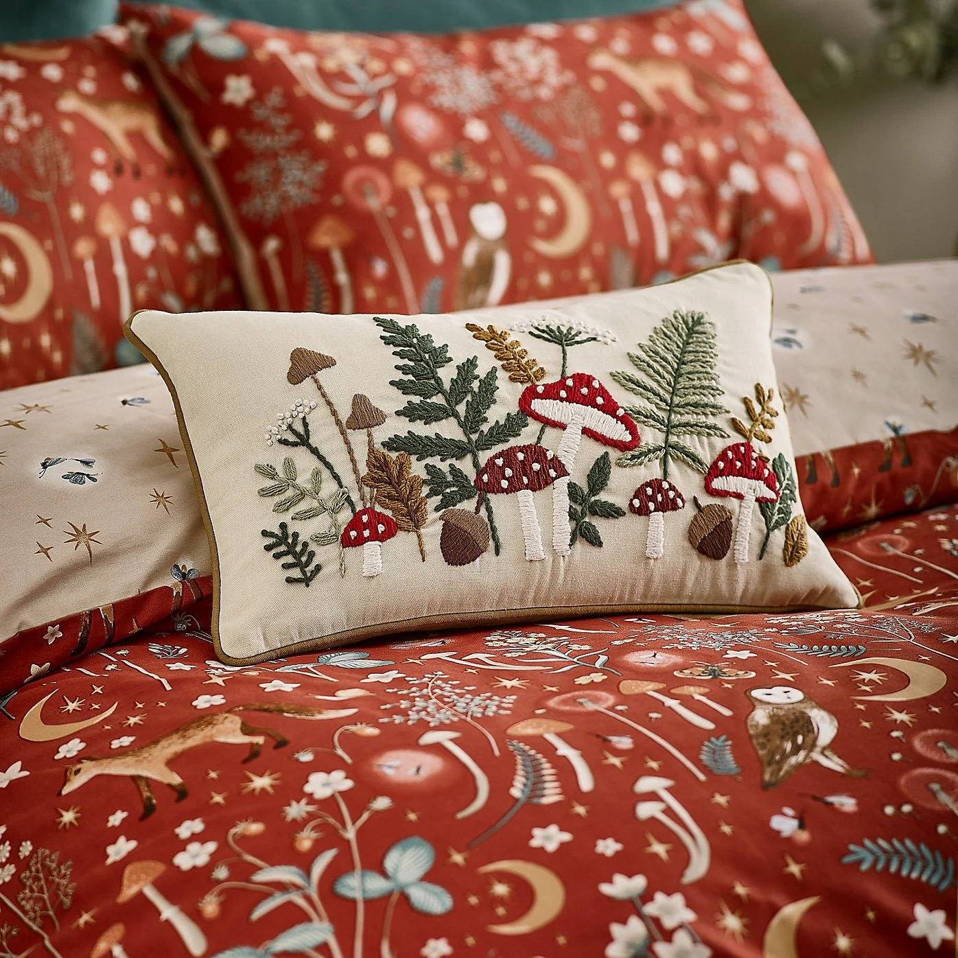 Catherine Lansfield Embroidery Woodland Cushion – Natural (30x50cm) - Image 3