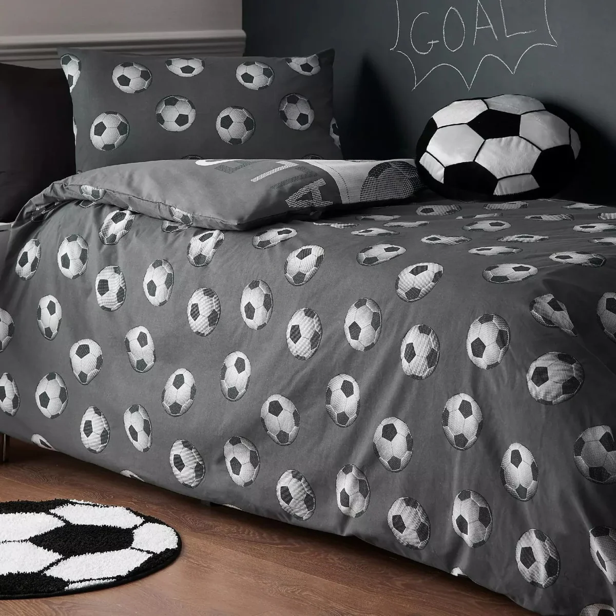Catherine Lansfield Football Duvet Set Grey - Double - Image 2