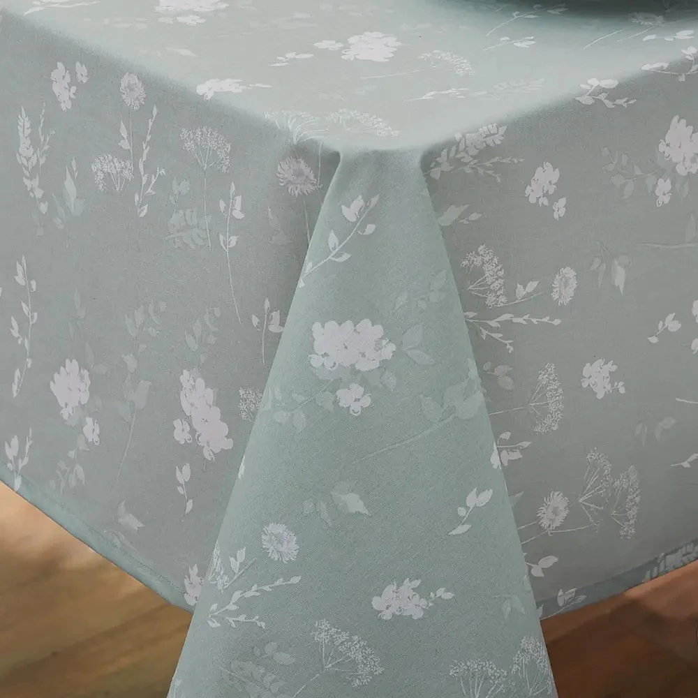 Catherine Lansfield Meadowsweet Floral 132 x 178cm Tablecloth Green/White - Image 2
