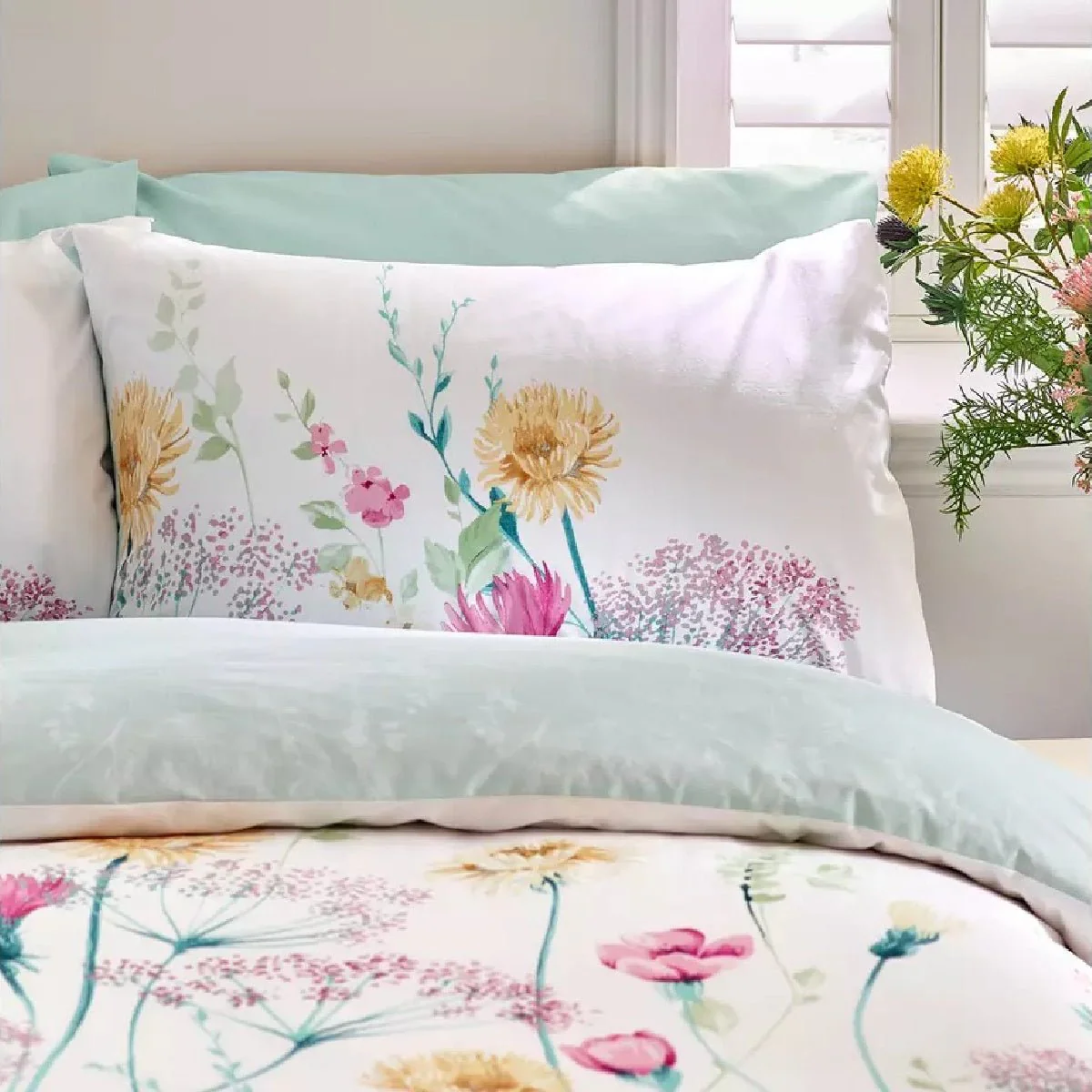 Catherine Lansfield Meadowsweet Floral Duver Cover Set – Single - Image 3