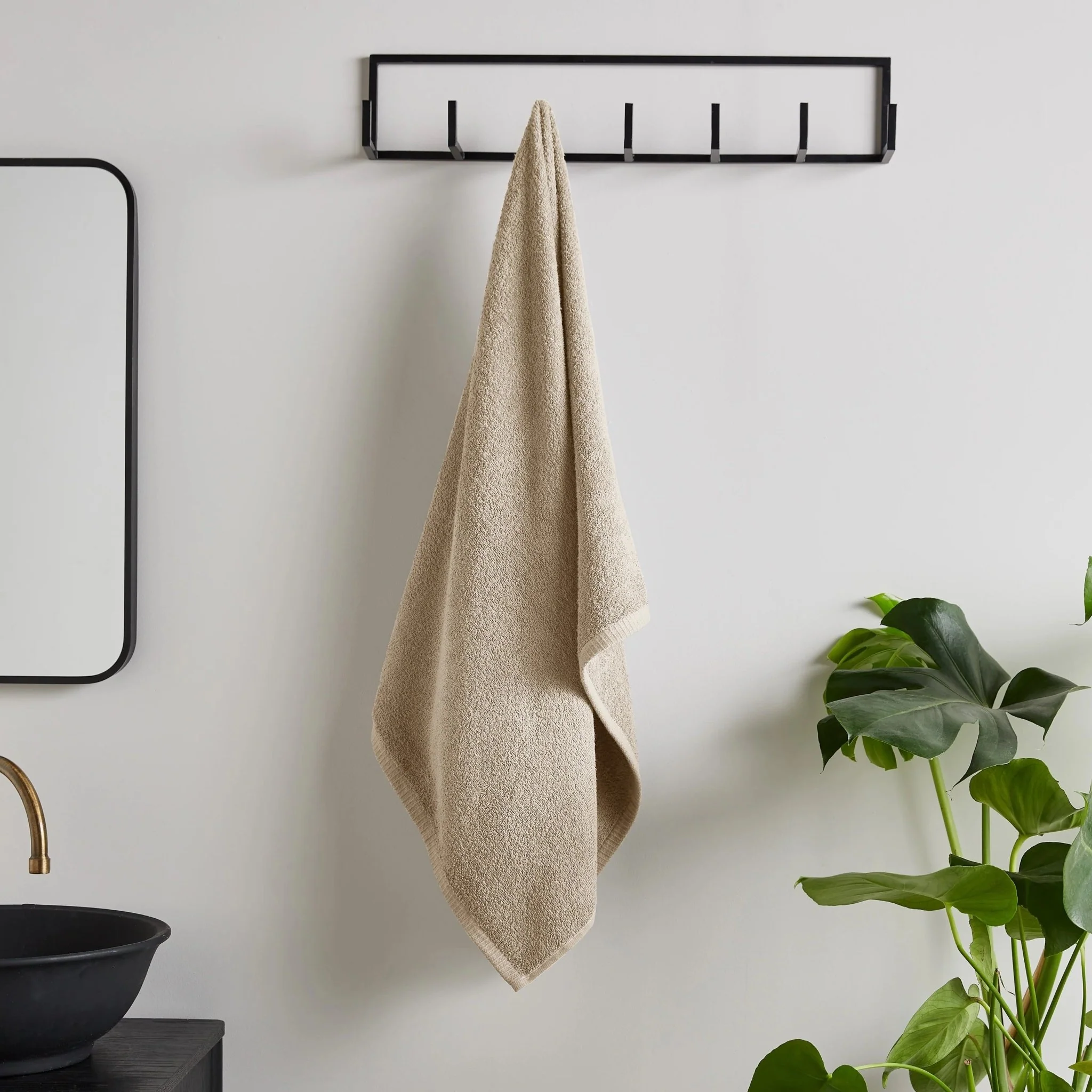 Catherine Lansfield Quick Dry 100% Cotton Natural 400gsm Hand Towel - Image 2
