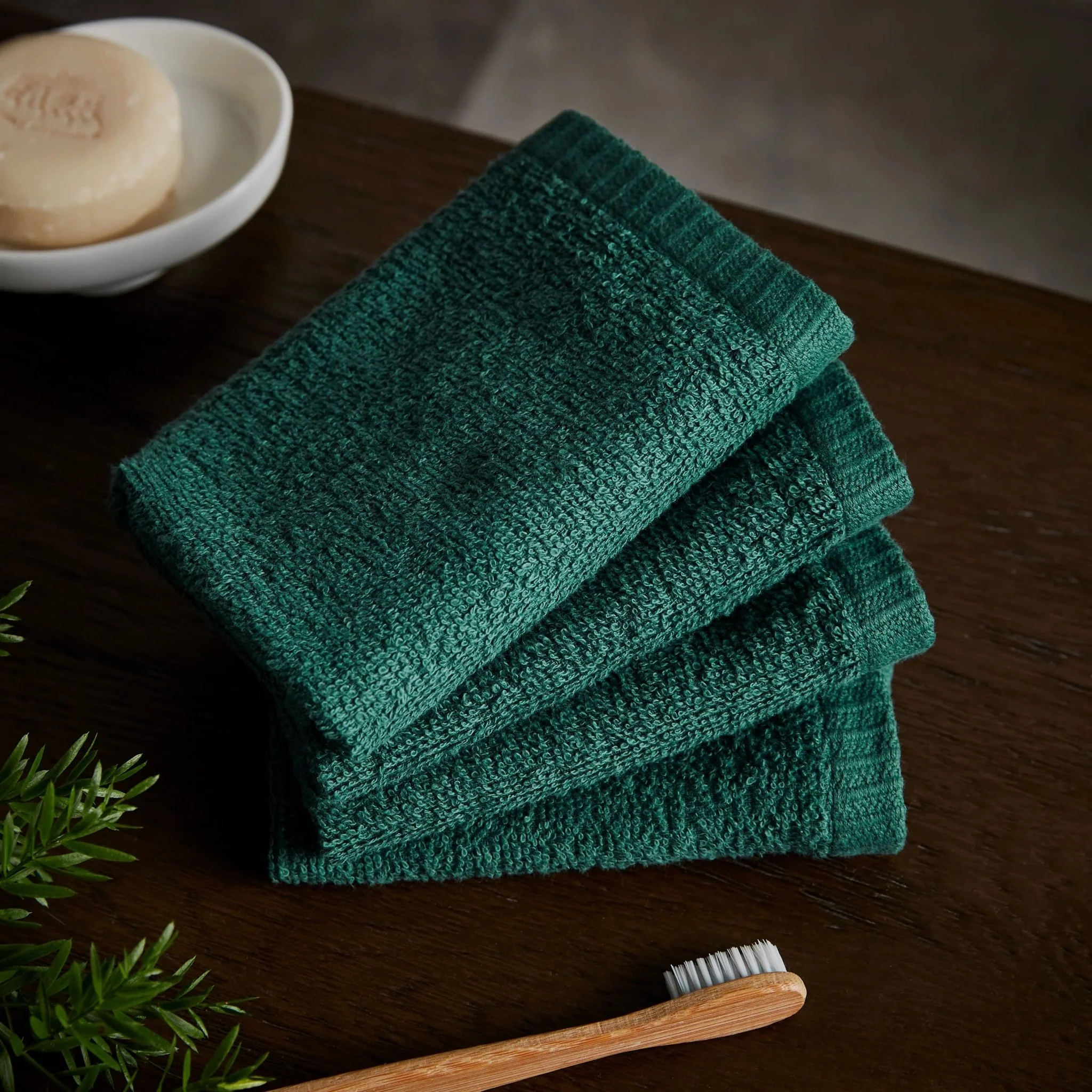 Catherine Lansfield Quick Dry Cotton Hand Towel Forest Green - Image 2