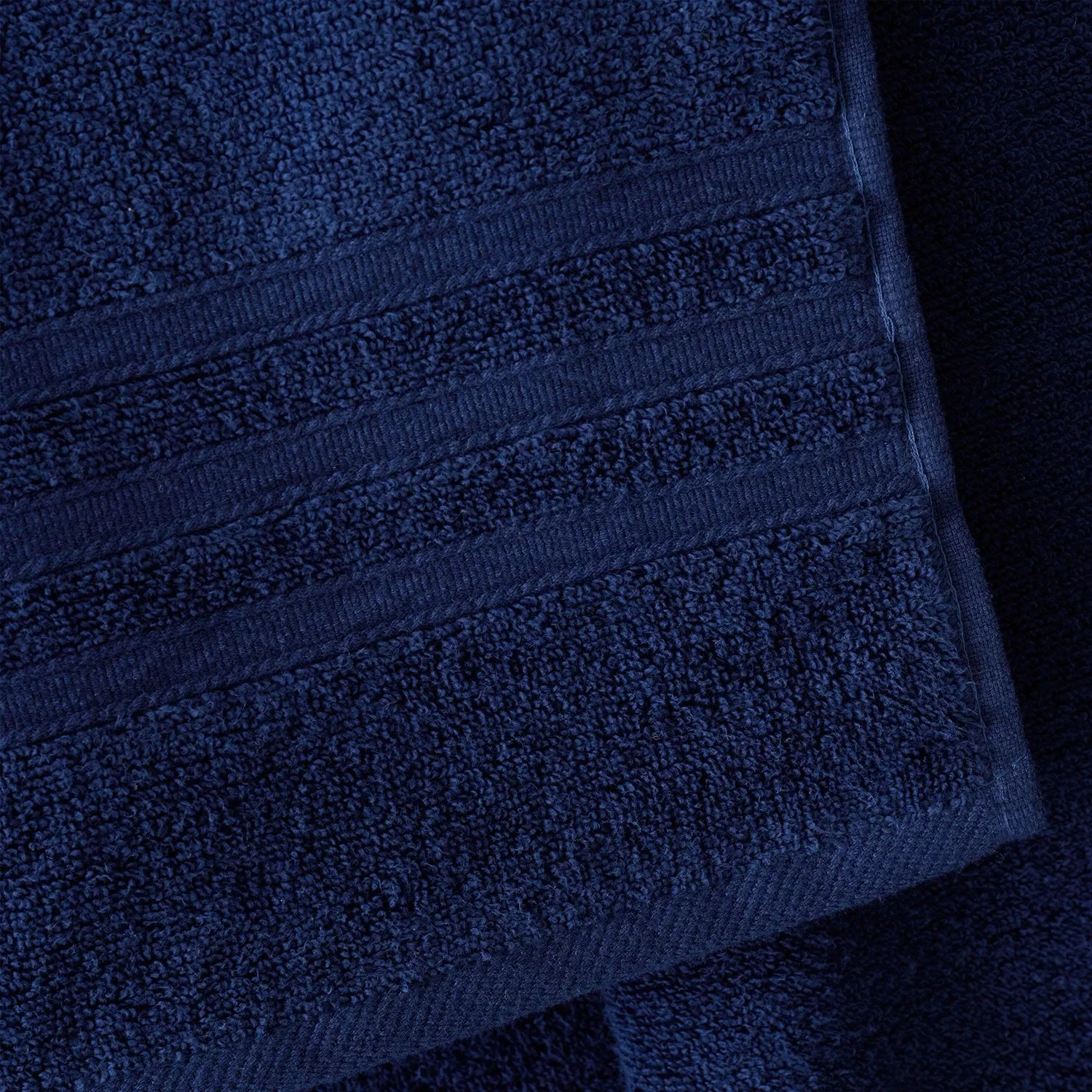 Catherine Lansfield Zero Twist Navy 450Gsm 100% Bath Towel - Image 2