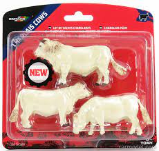 Britains Charolais Cows 3pk