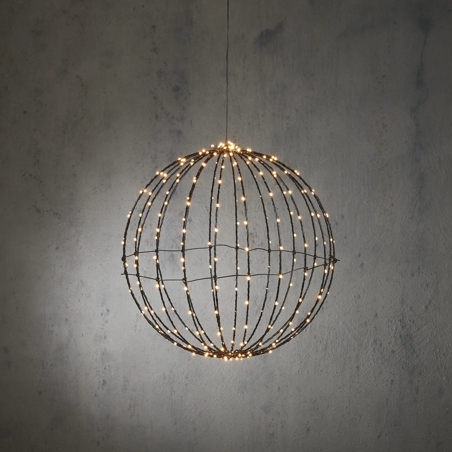 Christmas Ball Warm White 260led IP44 with timer - d40cm