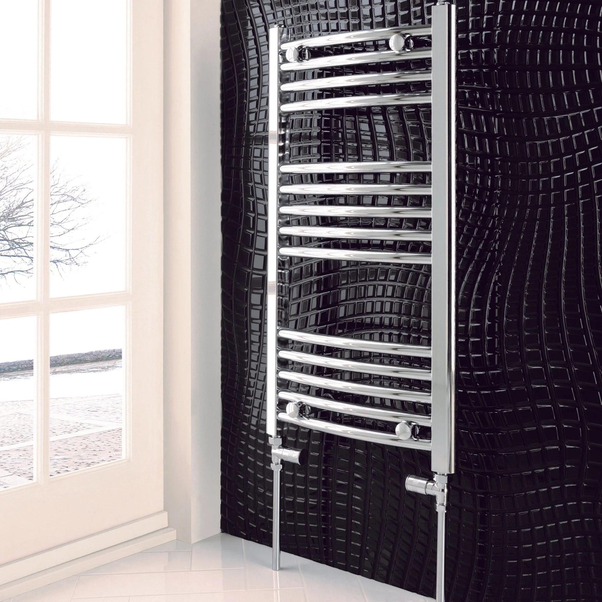 Chrome Curved Towel Warmer   H 800mm x W 500mm    BS2020