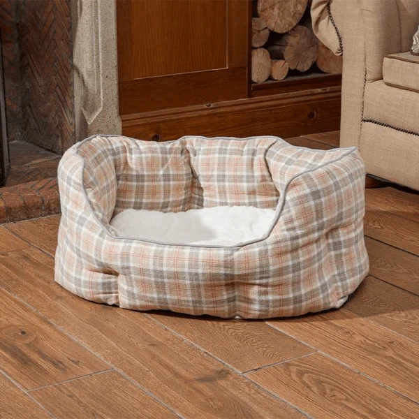 County Oval Pet Bed Medium