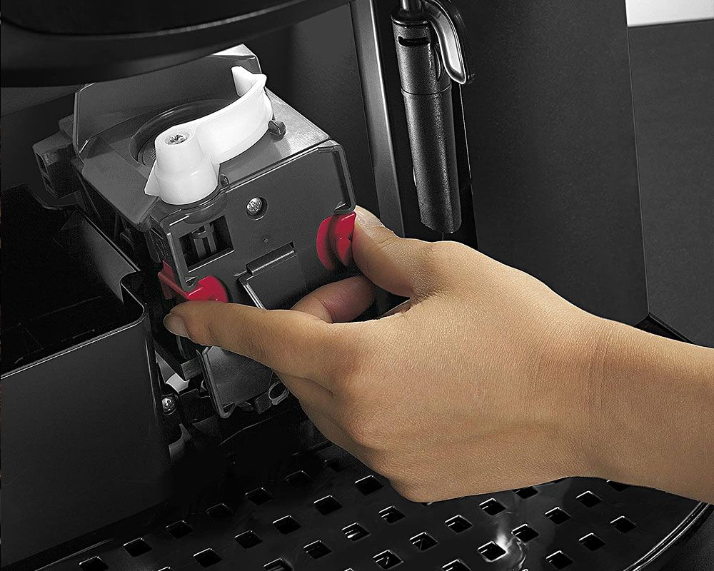 Delonghi Caffe Corso Black & Silver Bean To Cup Coffee Machine - Image 2