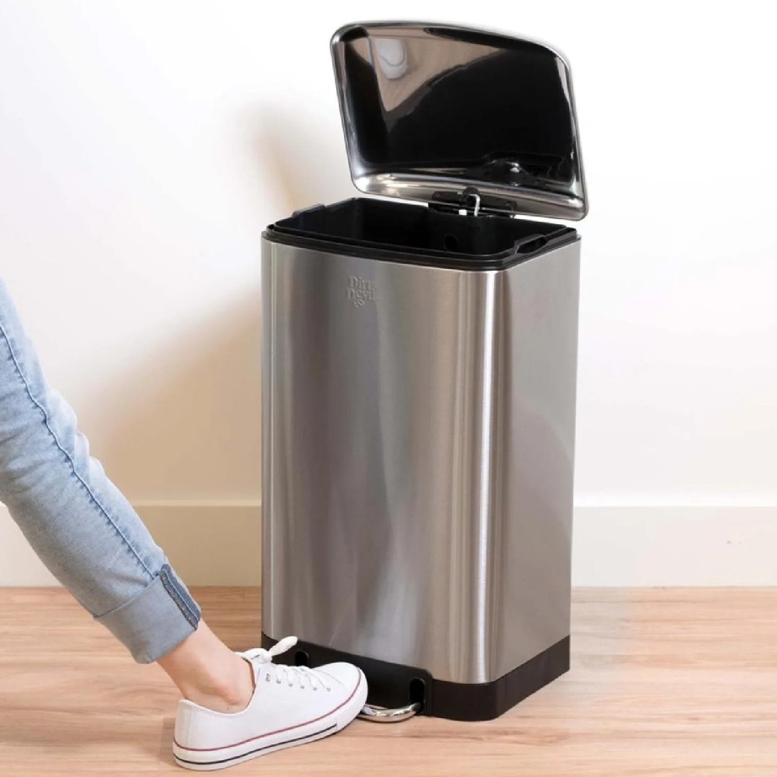 DIRT DEVIL Pedal Bin 20L Soft Close - Image 3