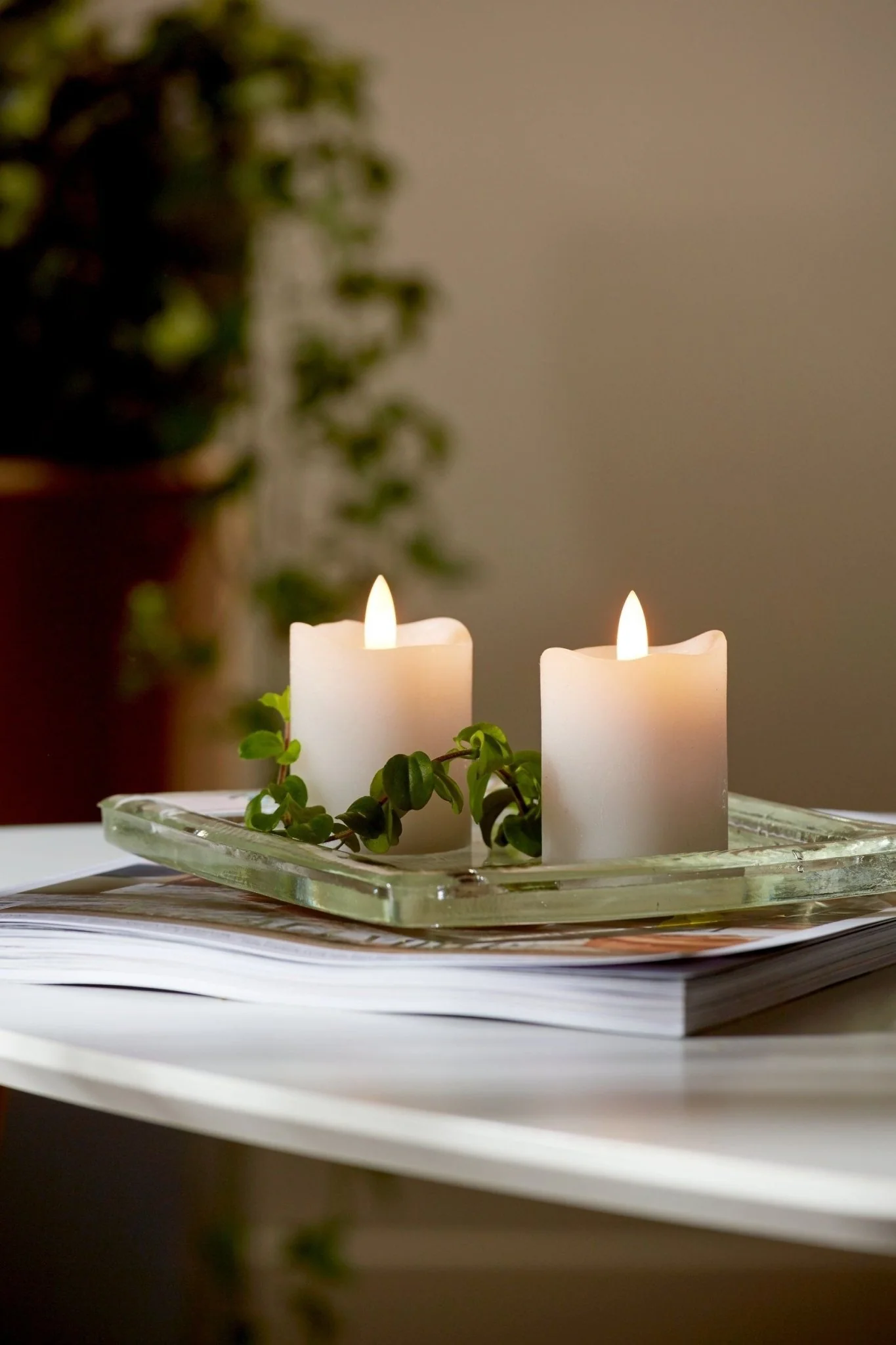 Eglo 2pk of Led Candles 7.5cm White - Image 2