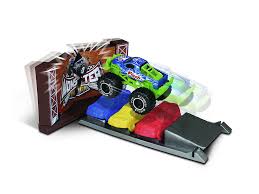 Express Wheels Monster Truck Stunt Play Set - Image 2