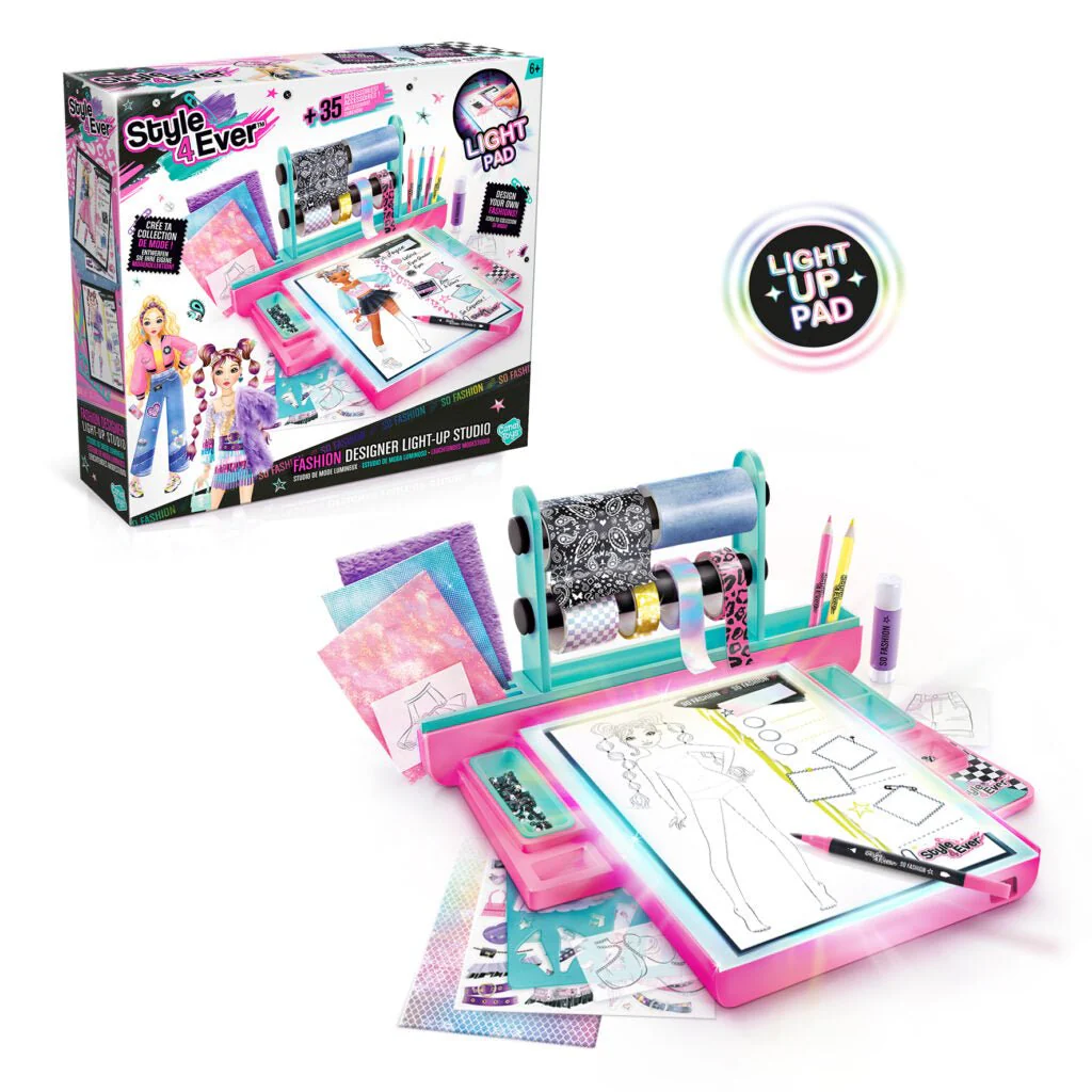 Fashion Designer Light Up Studio - Image 5