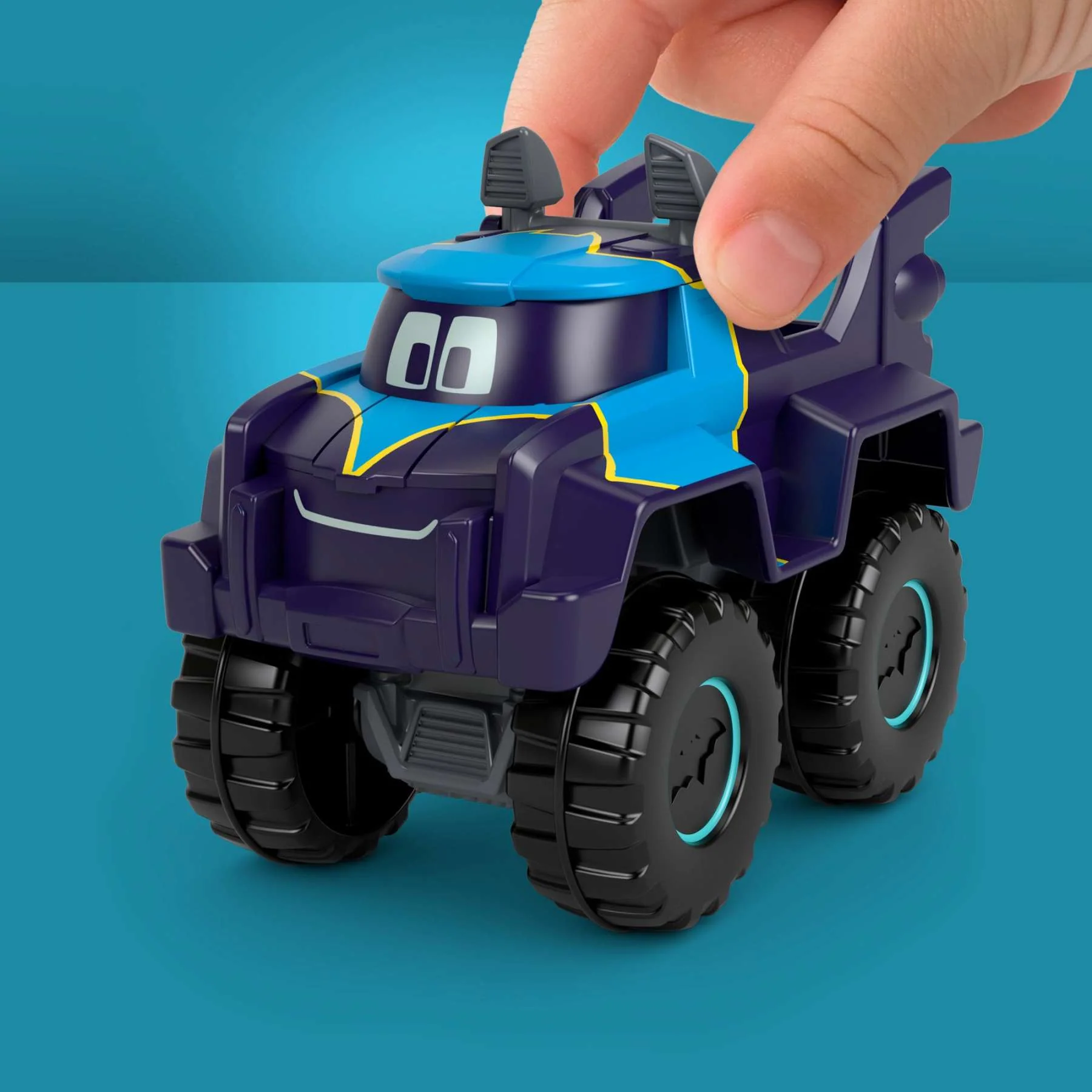 Fisher Price Batwheels 1:55 Vehicle Die-Cast Car Assorted Styles - Image 4
