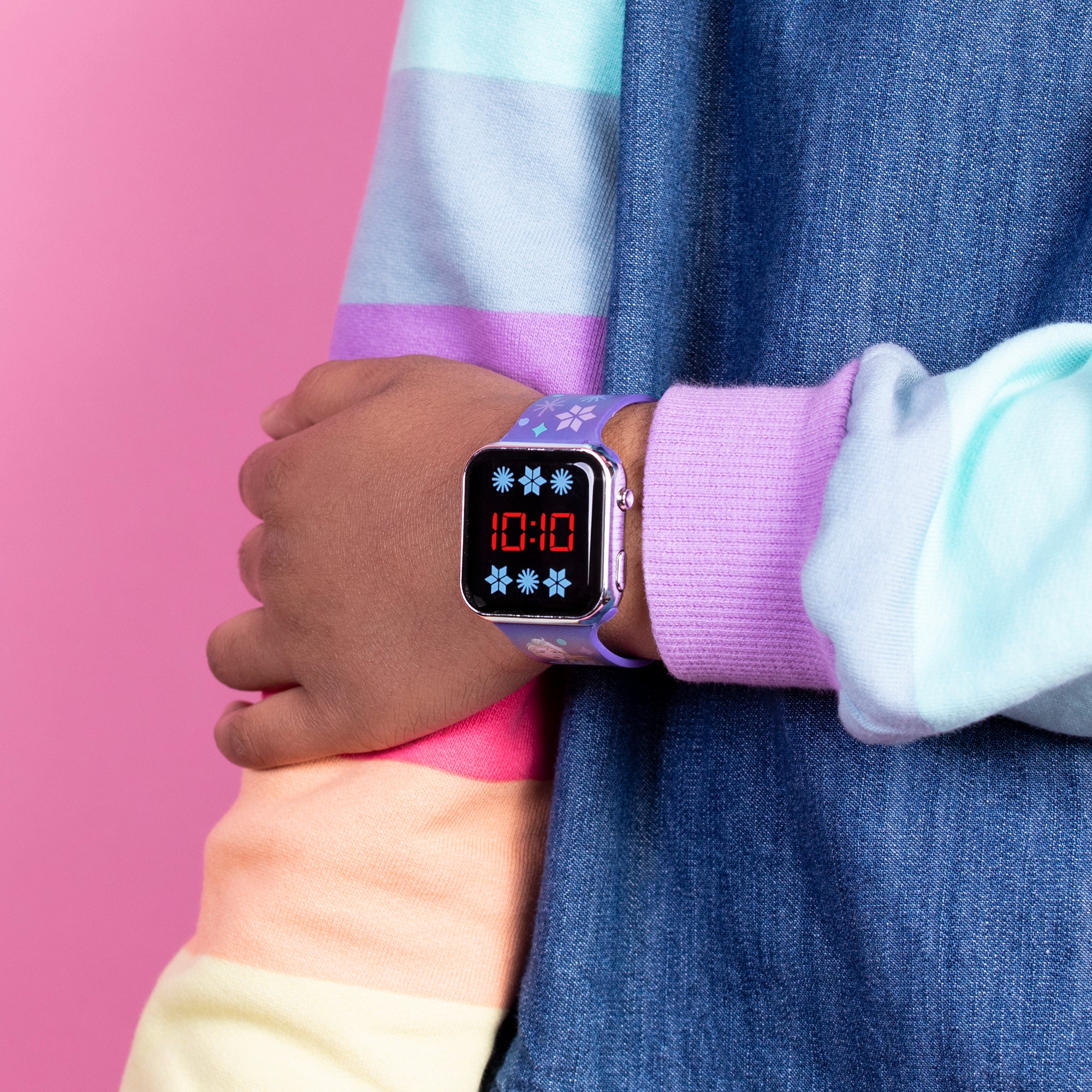 Frozen 2 Purple Strap Led Watch - Image 2
