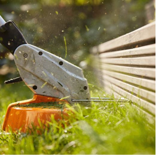 Stihl FSA45 Cordless Grass Trimmer - Image 2