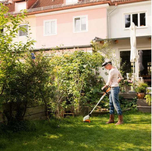 Stihl FSA45 Cordless Grass Trimmer - Image 4